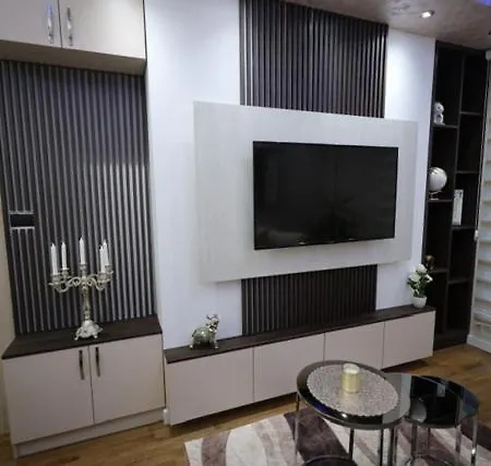 アパート Imperial Lux