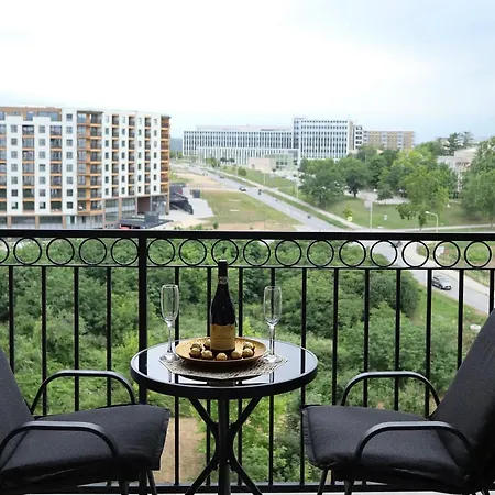 Imperial Lux クラグイェヴァツ