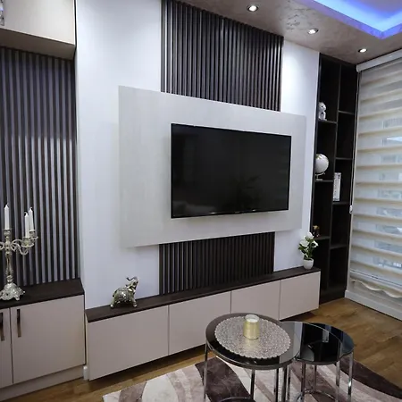 아파트 Imperial Lux