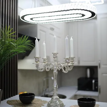 アパート Imperial Lux