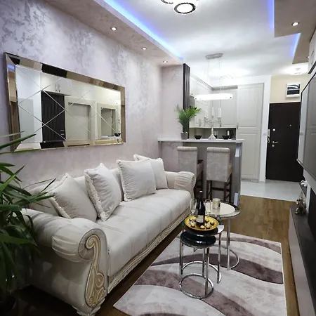 アパート Imperial Lux