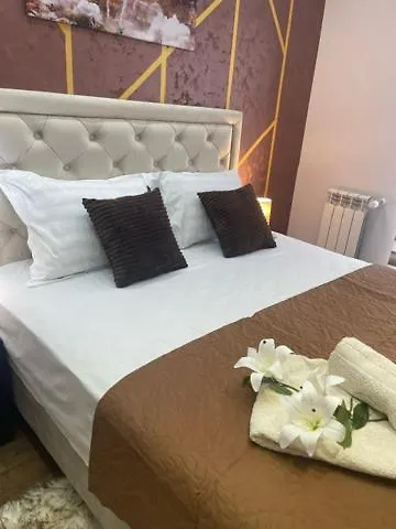 Imperial Lux Lejlighed *